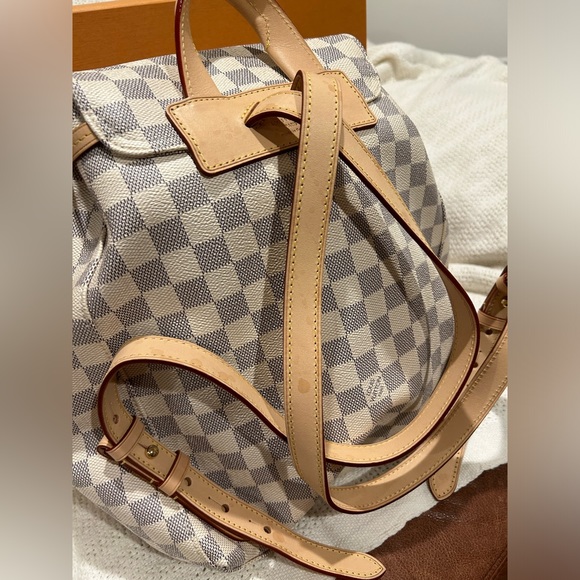 Louis Vuitton Sperone Backpack - Picture 4 of 9